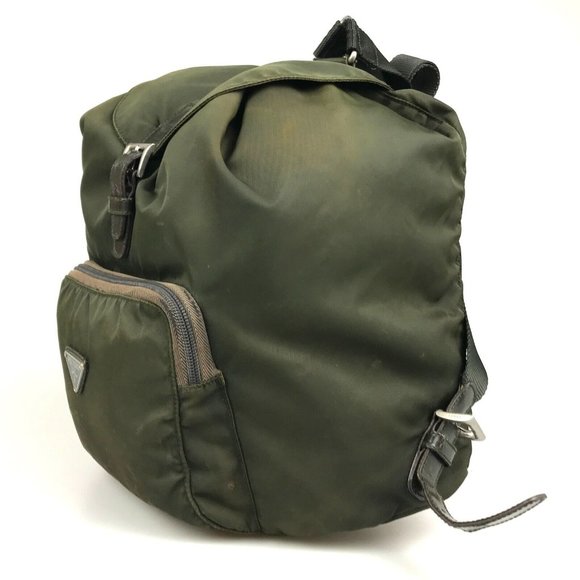 Authentic Prada Backpack Bag Khaki Nylon. BONUS, I added a Prada dust bag! - Picture 2 of 13